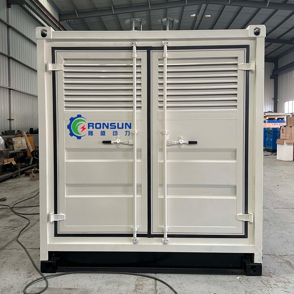 720kW / 900kVA 柴油发电机组
