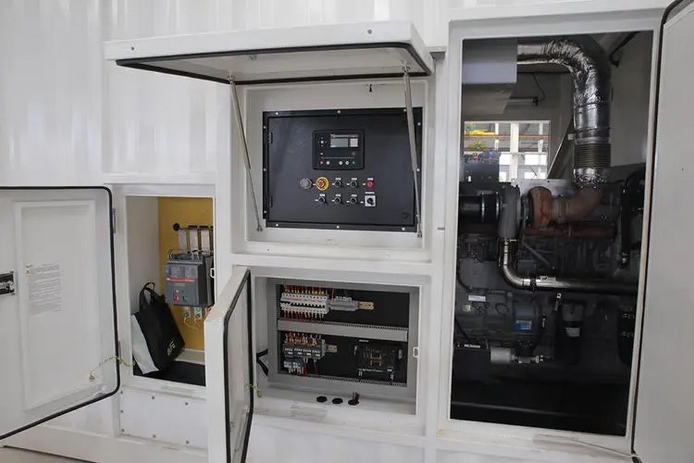 1500kW / 1875kVA 柴油发电机组
